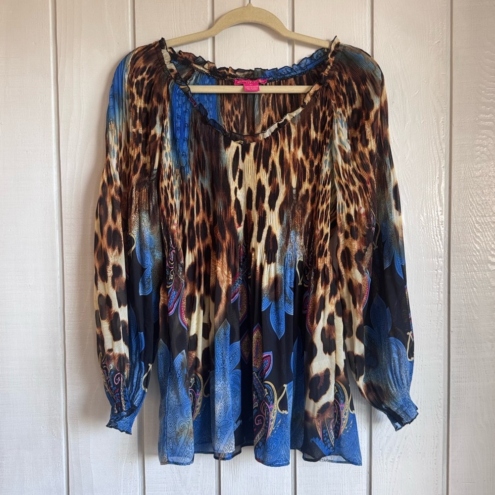 Sunny Leigh Y2K Leopard Print Long Sleeve Blouse